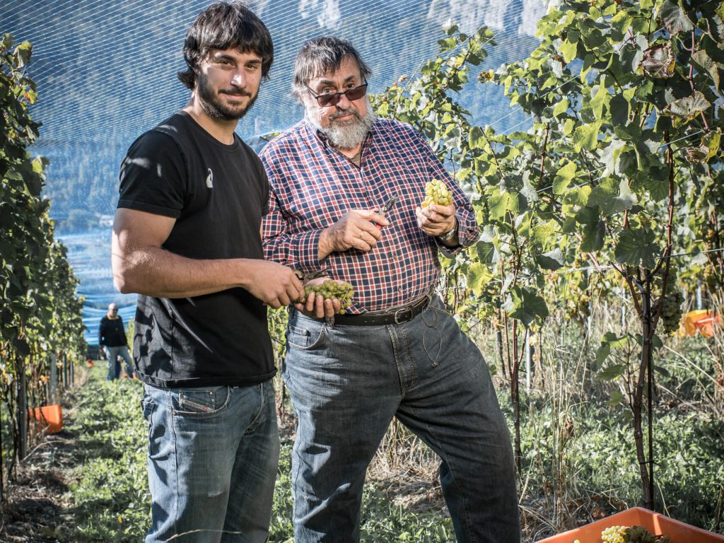 Vater Gian-Battista und Sohn Johann-Baptista von Tscharner sind die Botschafter der Schweizer Genusswoche 2024